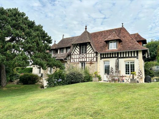 Einfamilienhaus in Trouville-sur-Mer, Calvados