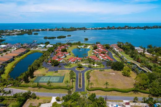 Daire Osprey, Sarasota County