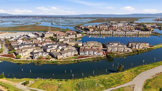 Apartment in Redwood City, San Mateo County