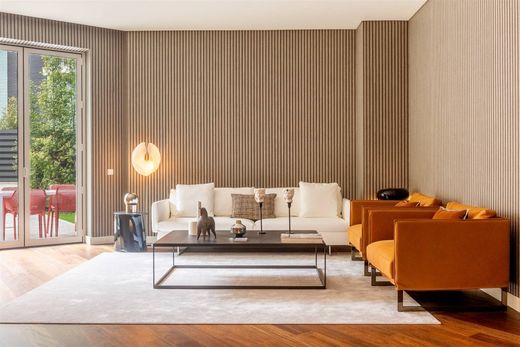 Apartment / Etagenwohnung in Lissabon, Lisbon