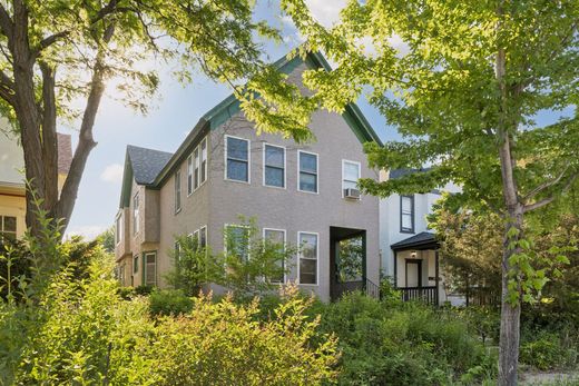Duplex a Bloomington, Hennepin County
