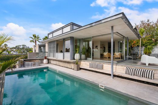 بيت مستقل للبيع في Auckland