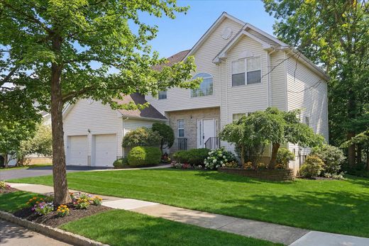 Detached House in Old Bridge, Middlesex County