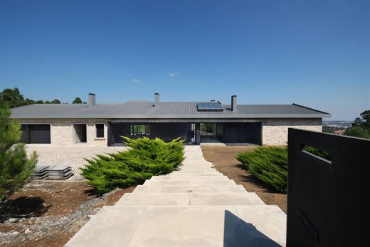 Casa Unifamiliare a Rio Maior, Distrito de Santarém