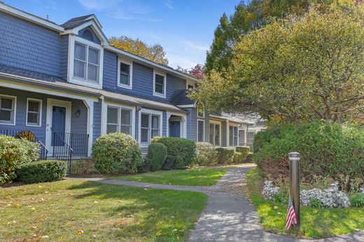 Apartment / Etagenwohnung in Norwalk, Fairfield County