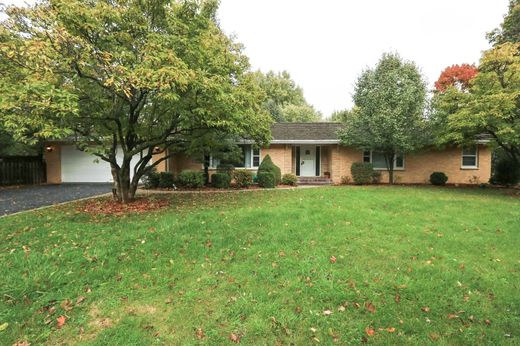 Частный Дом, Lake Forest, Lake County