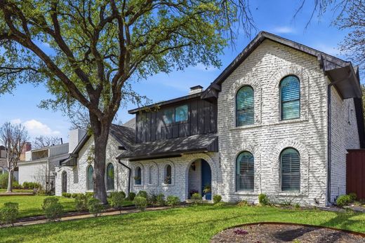 Detached House in Dallas, Dallas County