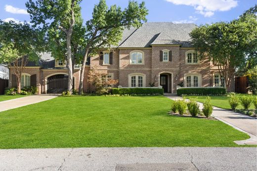 Detached House in Dallas, Dallas County