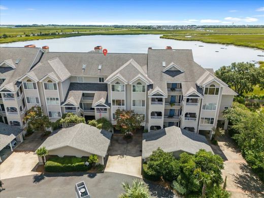 Luxury home in Mount Pleasant, Charleston County