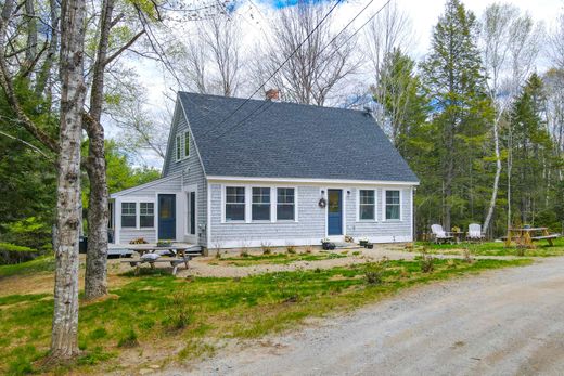Detached House in Lincolnville, Waldo County