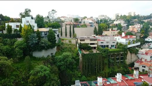 Terreno en Huixquilucan, Estado de México
