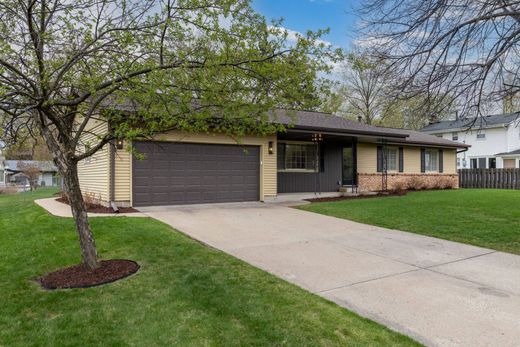 Detached House in Bloomington, Hennepin County