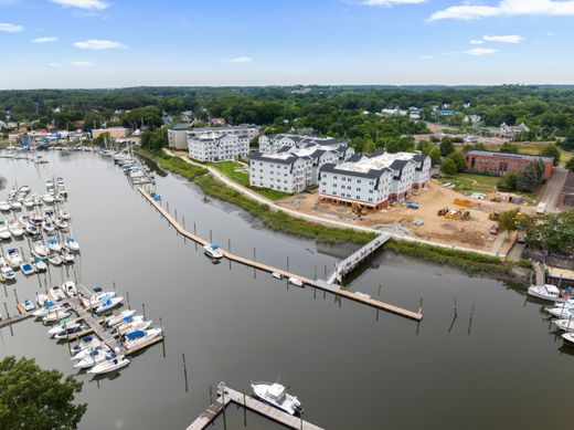 Квартира, Branford, New Haven County