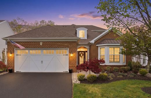 Einfamilienhaus in Farmingdale, Monmouth County