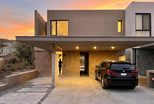 بيت مستقل ﻓﻲ Santiago de Querétaro, Querétaro