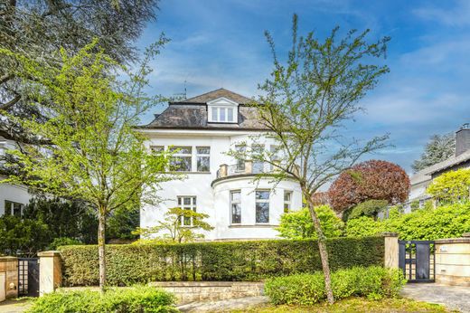 Detached House in Wiesbaden, Regierungsbezirk Darmstadt