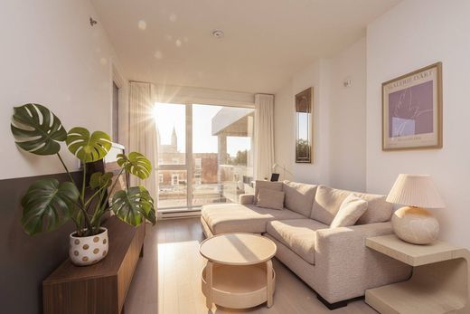 Apartment / Etagenwohnung in Verdun, City of Montréal