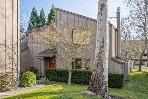 Townhouse in Novato, Marin County