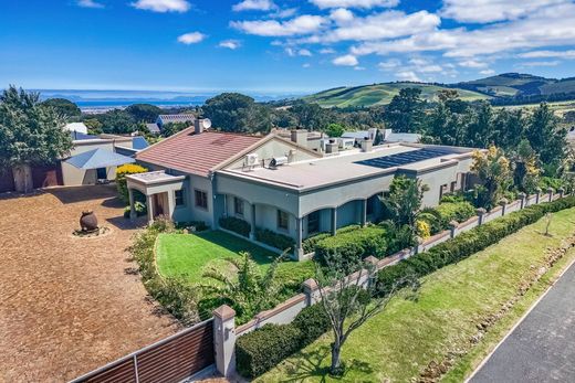Vrijstaand huis in Somerset West, City of Cape Town