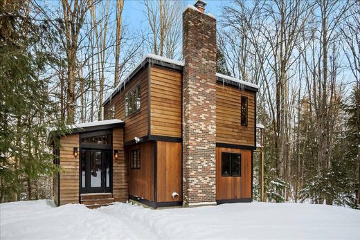 Detached House in Winhall, Vermont