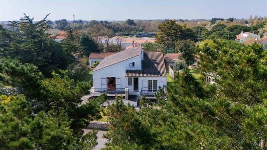 Einfamilienhaus in La Brée-les-Bains, Charente-Maritime