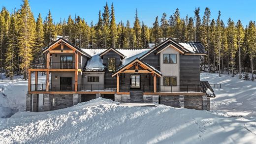 Luxury home in Breckenridge, Summit County