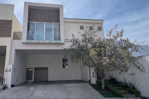 Detached House in San Pedro Garza García, Nuevo León