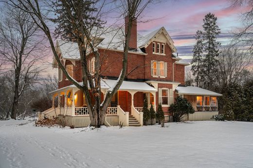 Vrijstaand huis in Elmvale, Simcoe County