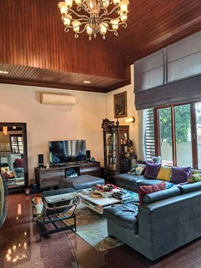 ‏בית חד-משפחתי ב  Nakhon Pathom, Changwat Nakhon Pathom