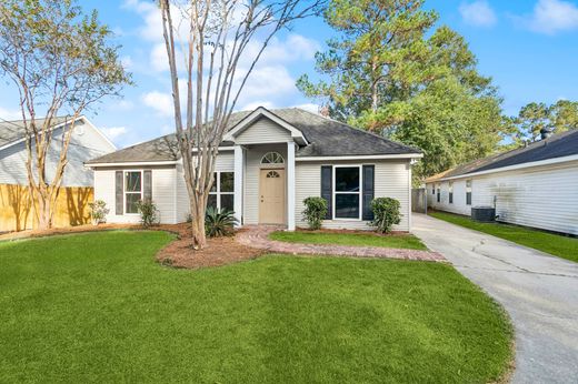 ‏בית חד-משפחתי ב  Covington, Saint Tammany Parish