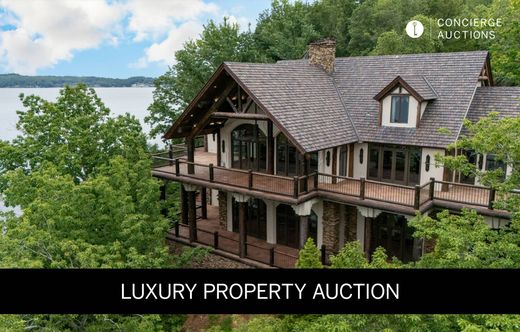 Detached House in Muscle Shoals, Colbert County