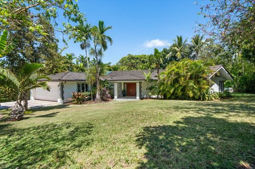 Vrijstaand huis in Lyford Cay, New Providence District