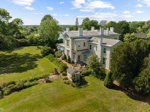 Detached House in Stonington, New London County