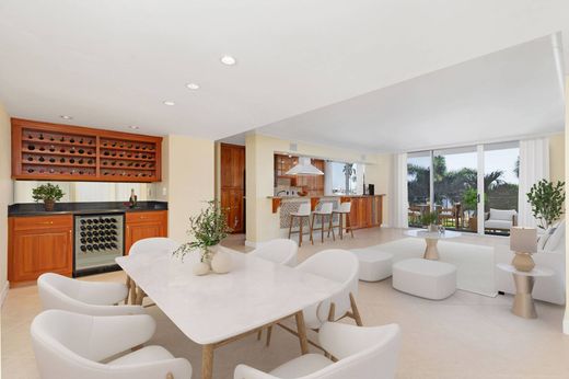 Apartment in West Palm Beach, Palm Beach