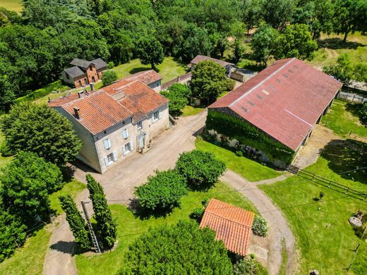 Castres, Tarnの一戸建て住宅