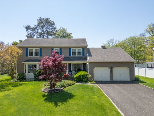 Detached House in Toms River, Ocean County