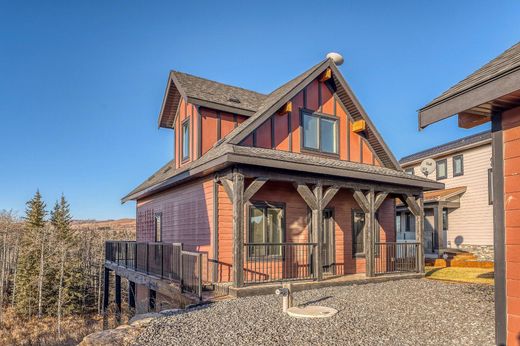 Detached House in Rocky View, Alberta