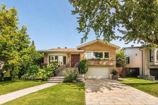 Detached House in Hampstead, City of Montréal