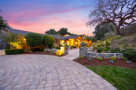 Detached House in Los Altos Hills, Santa Clara County