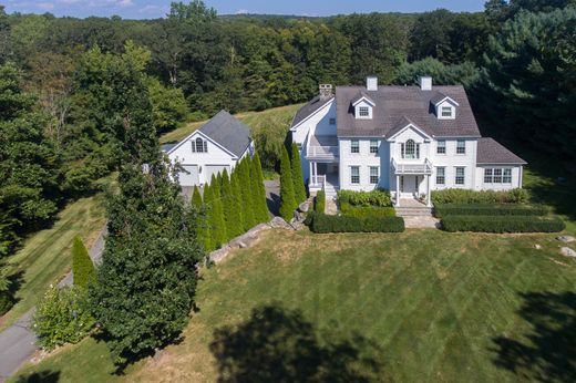 Luxury home in Madison, New Haven County