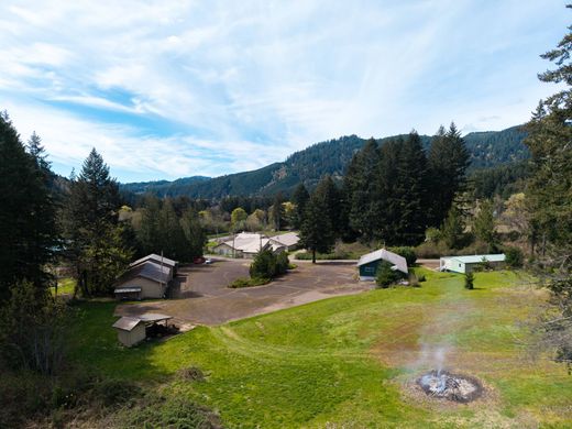 Luxus-Haus in Alsea, Benton County