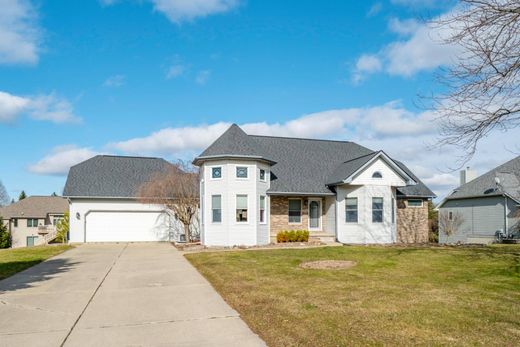 Detached House in Flint, Genesee County
