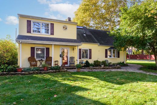 Einfamilienhaus in Carle Place, Nassau County