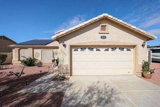 Luxury home in Arizona City, Pinal County