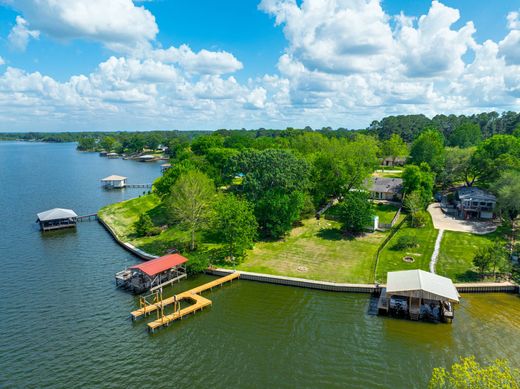Detached House in Frankston, Anderson County
