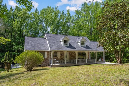 Detached House in Chattahoochee Hills, Fulton County