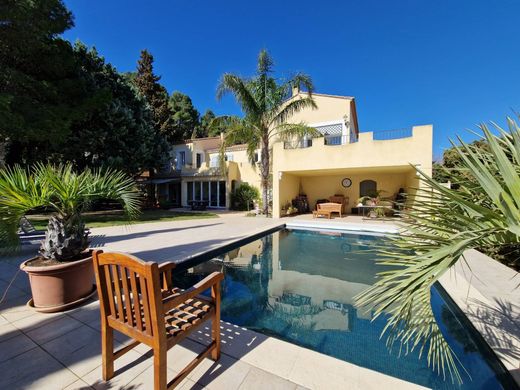 Detached House in Peyriac-de-Mer, Aude