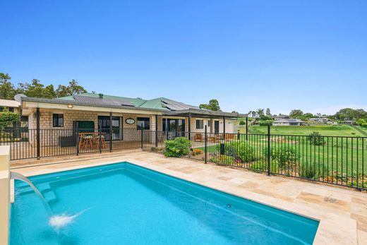 Casa en Woodhill, Logan