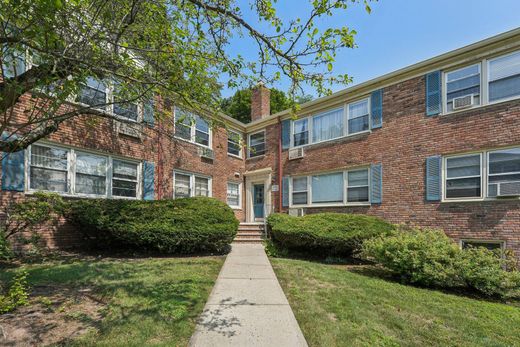 Apartment in West Orange, Essex County