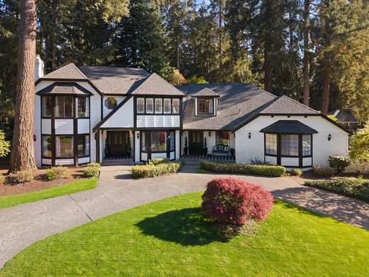 Detached House in Lakewood, Pierce County